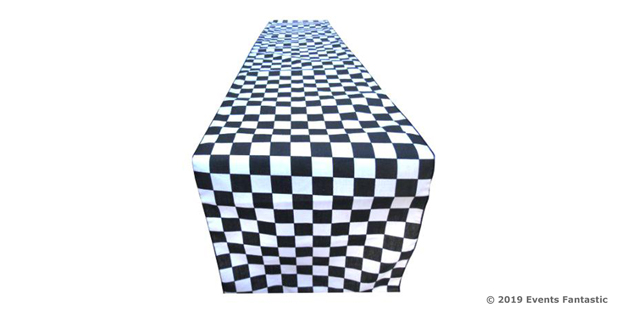 BLACK AND WHITE CHECK RUNNER PRODUCT IMAGE